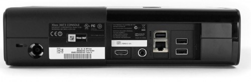 Microsoft Xbox 360 E + Kinect