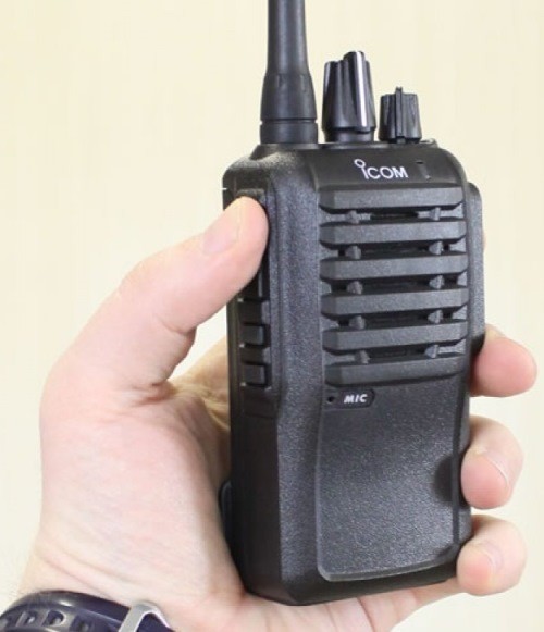 Icom IC-F3003