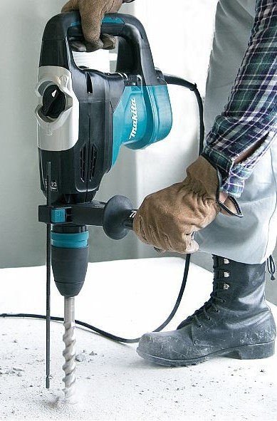 Makita HR4003C