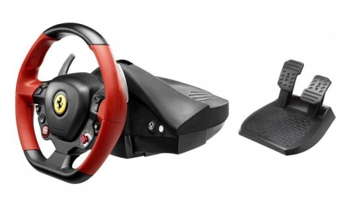 hrustMaster Ferrari 458 Spider Racing Wheel