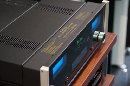 McIntosh MA5300