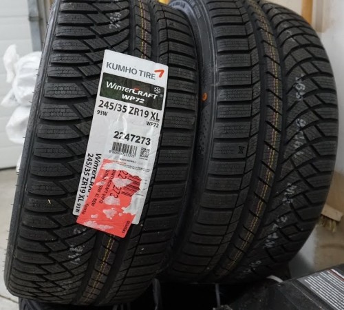 Kumho WinterCraft WP72