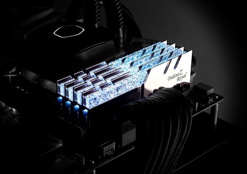 G.Skill Trident Z Royal DDR4 8x8Gb