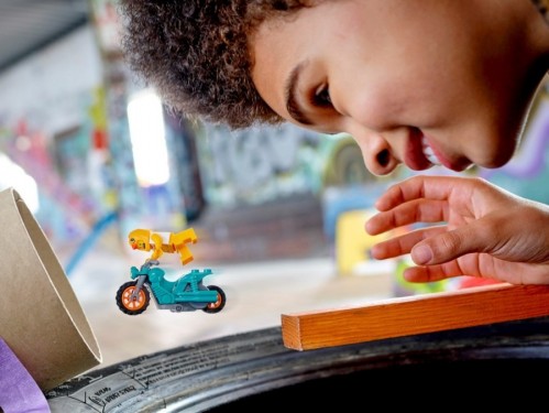 Lego Chicken Stunt Bike 60310