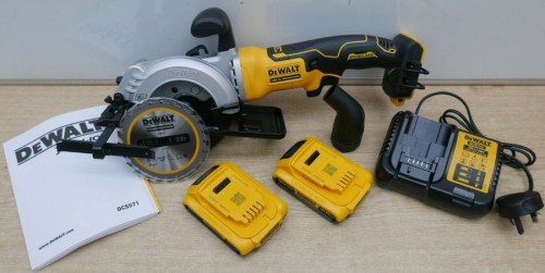 DeWALT DCS571D2