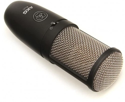 AKG Perception 420