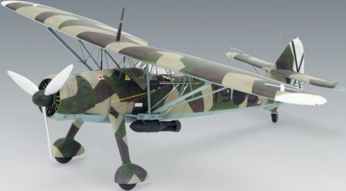 ICM Hs 126A-1 with Bomb Rack (1:48)