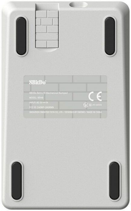 8BitDo Retro 18 Mechanical Numpad