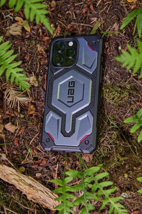 UAG Monarch Pro Kevlar with Magsafe for iPhone 16 Pro Max