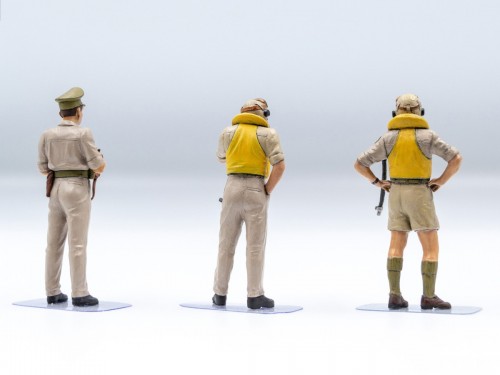 ICM British Pilots in Tropical Uniform (1939-1943) (1:32)