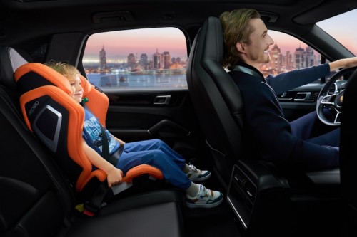RECARO Axion 1