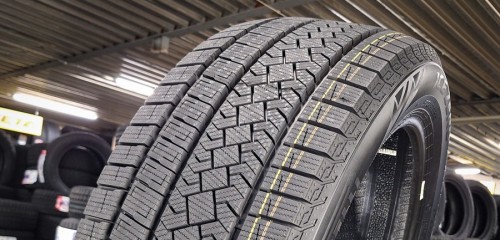 Pirelli Ice Zero Asimmetrico Plus