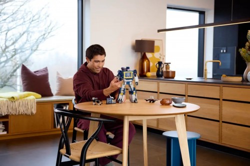 Lego Transformers Soundwave 10358