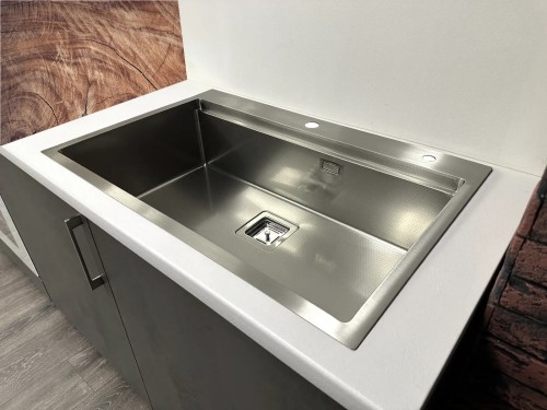 Fabiano Top Center 79 8216.401.1486