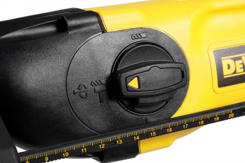 DeWALT D25103K