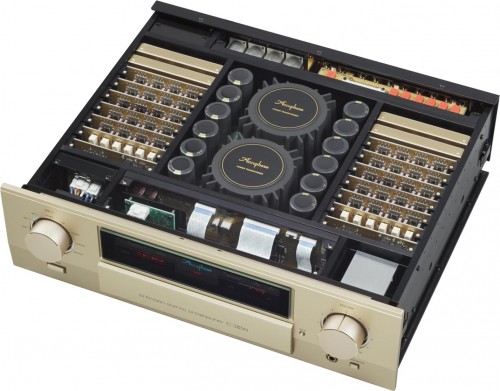 Accuphase C-3850