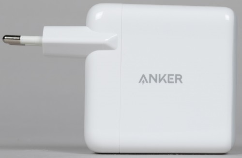 ANKER PowerPort+ Atom 3