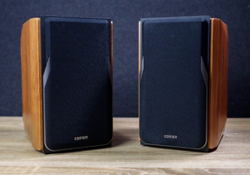 Edifier R1380T