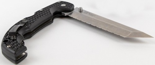 Cold Steel Voyager XL Tanto Serrated 10A