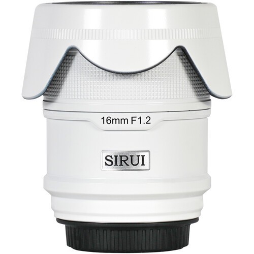 SIRUI 16mm f/1.2