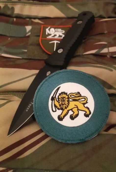 Blade Brothers Hector