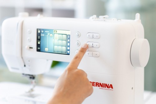 BERNINA Bernette B335