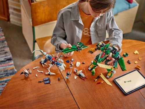 Lego Lloyds Jet Mech 71845