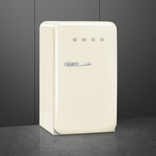 Smeg FAB10HRCR6