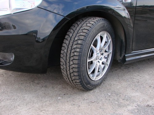 Bridgestone Ice Cruiser 7000