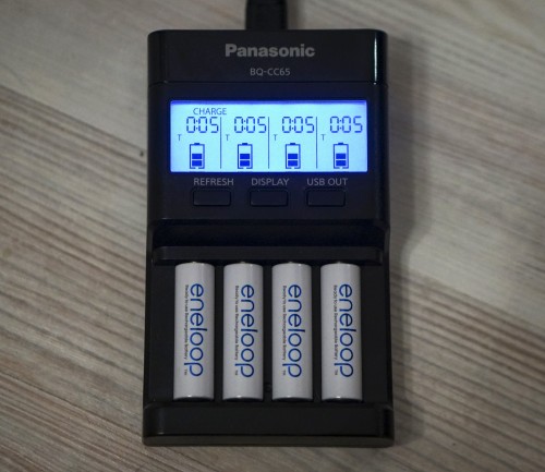 Panasonic Flagship Charger BQ-CC65E