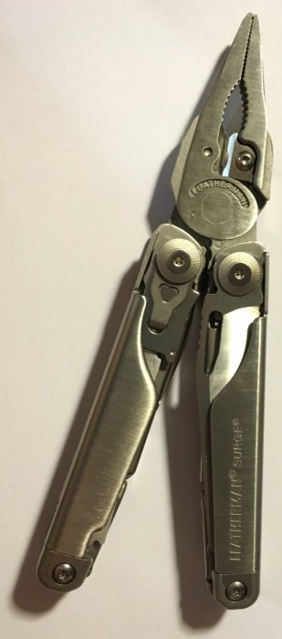 Leatherman Surge