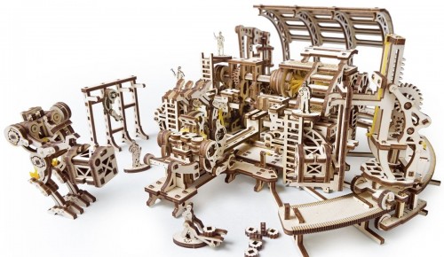 UGears Robot Factory 70039