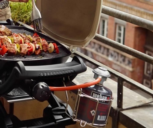 Weber Q1000