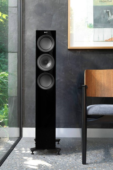 KEF R5