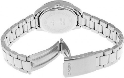 Casio LTP-1302D-7B