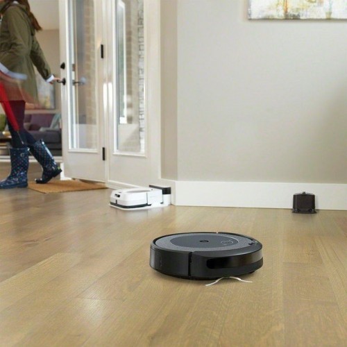 iRobot Roomba i3