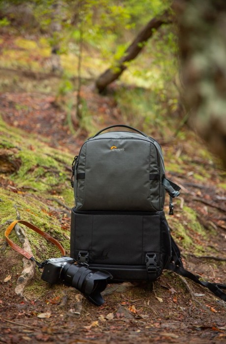 Lowepro Fastpack BP 250 AW III