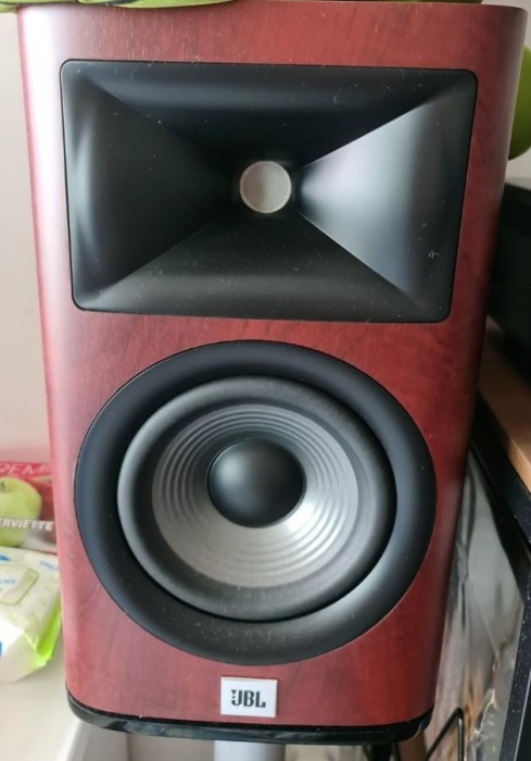 JBL Studio 630