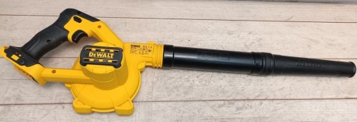 DeWALT DCV100