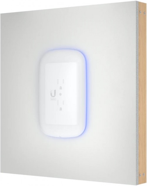 Ubiquiti UniFi U6 Extender