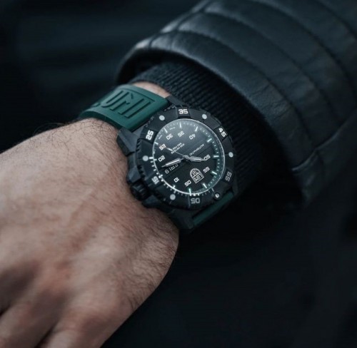 Luminox Master Carbon SEAL XS.3877