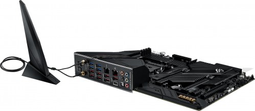 Asus ROG CROSSHAIR VIII Dark Hero