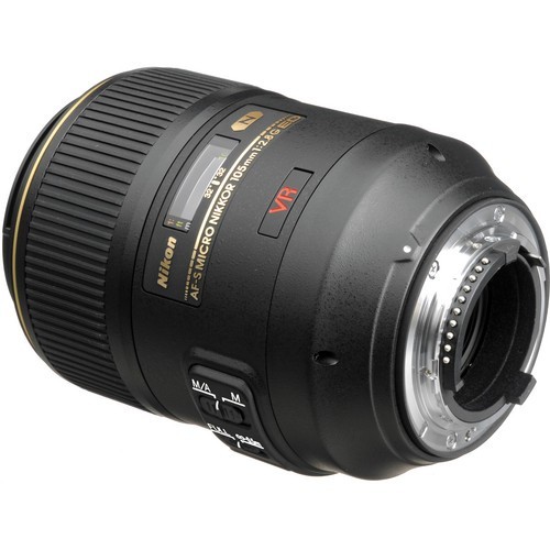 Nikon 105mm f/2.8G VR AF-S IF-ED Micro-Nikkor