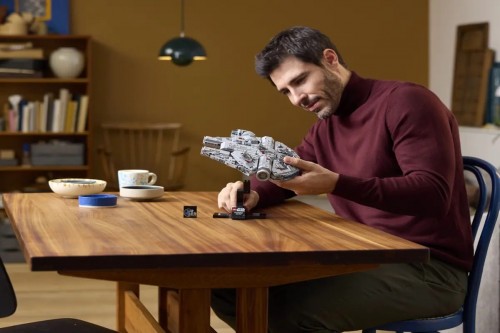 Lego Millennium Falcon 75375