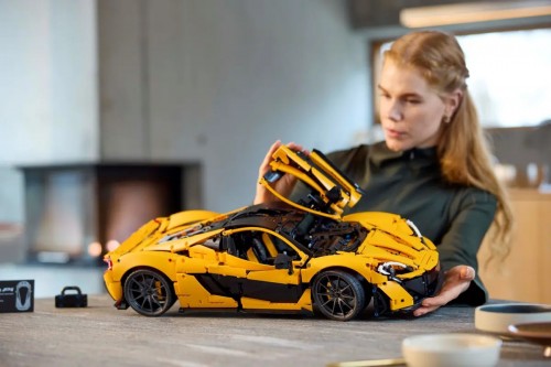 Lego McLaren P1 42172