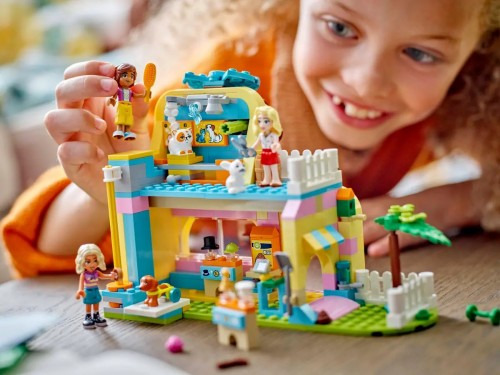 Lego Pet Accessories Shop 42650