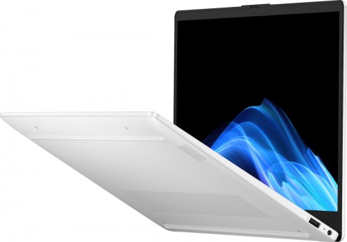 HP OmniBook 3 15-fn0000