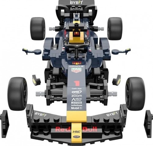 Rastar Oracle Red Bull Racing RB19 1:24 92500