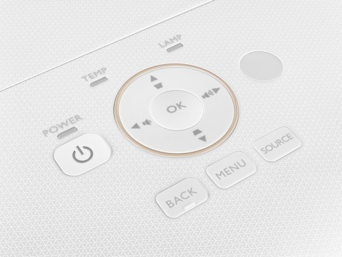 BenQ W2000