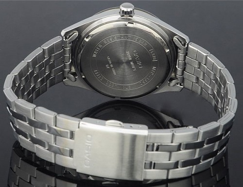 Casio MTP-1352D-8B2